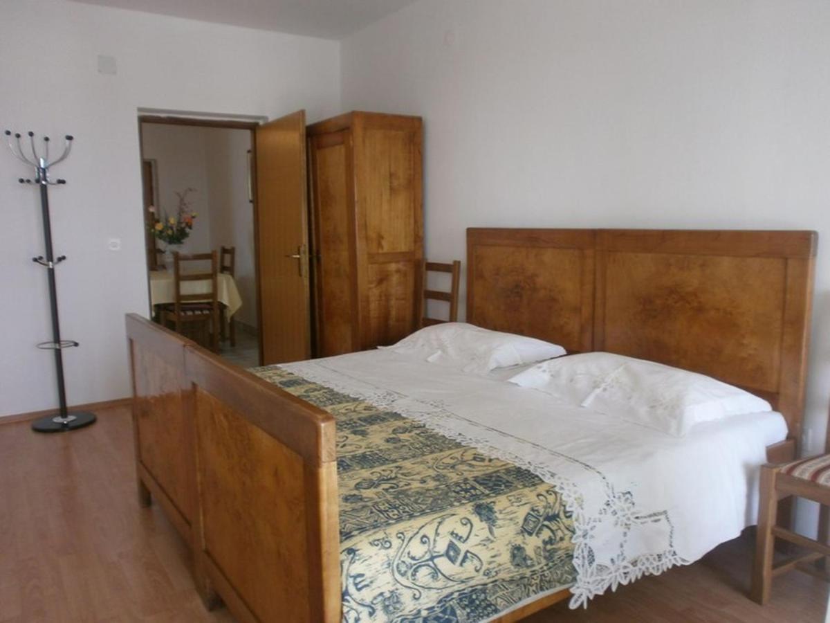 Apartments Villa Angela Krk Town Chambre photo