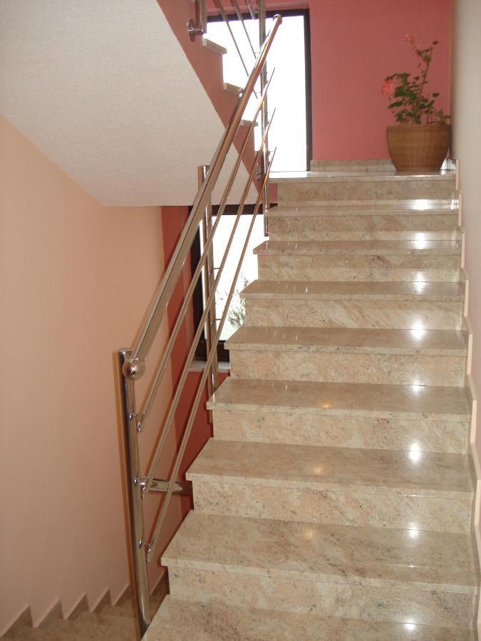 Apartments Villa Angela Krk Town Extérieur photo