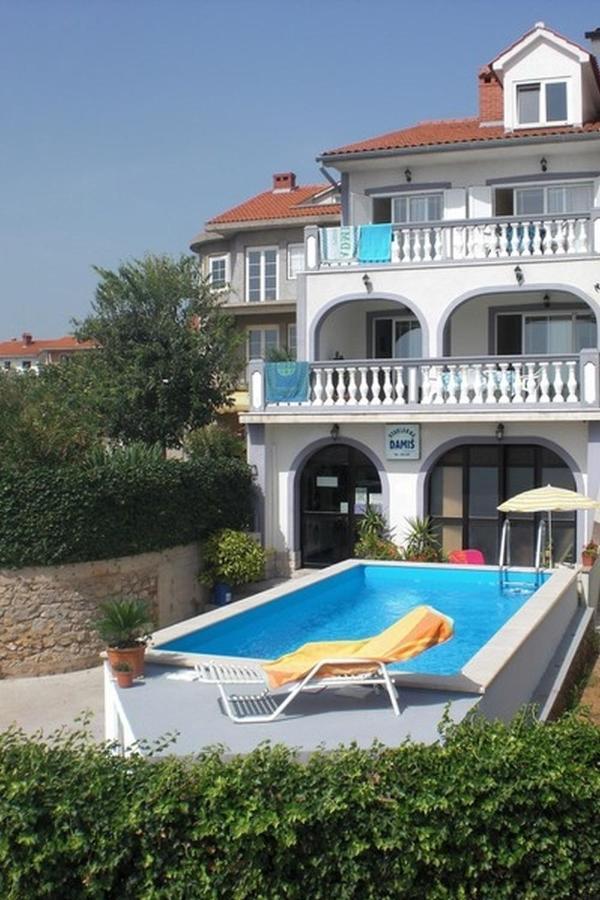 Apartments Villa Angela Krk Town Extérieur photo