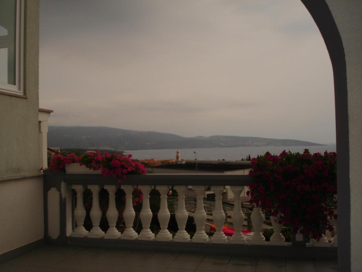 Apartments Villa Angela Krk Town Chambre photo